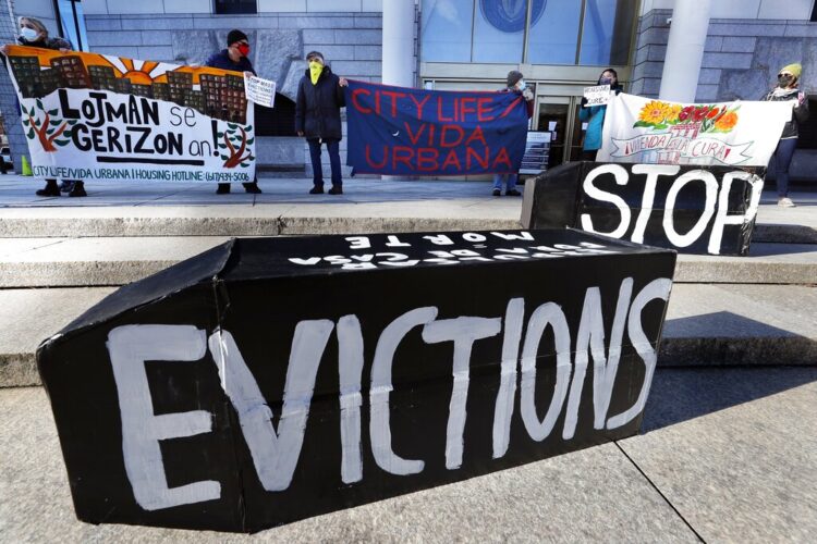 Federal judge leaves CDC evictions moratorium in place